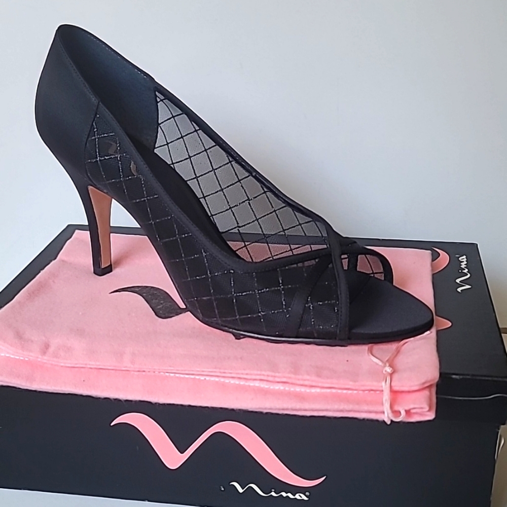 NWB Nina Open Toe Satin and Mesh Heels, Size 9.5M - Picture 5 of 9